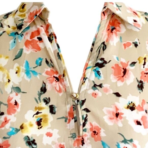 Bellatrix Blouse Shirt Semi Sheer Floral Button Front Blouse Top Size Small - Picture 6 of 14